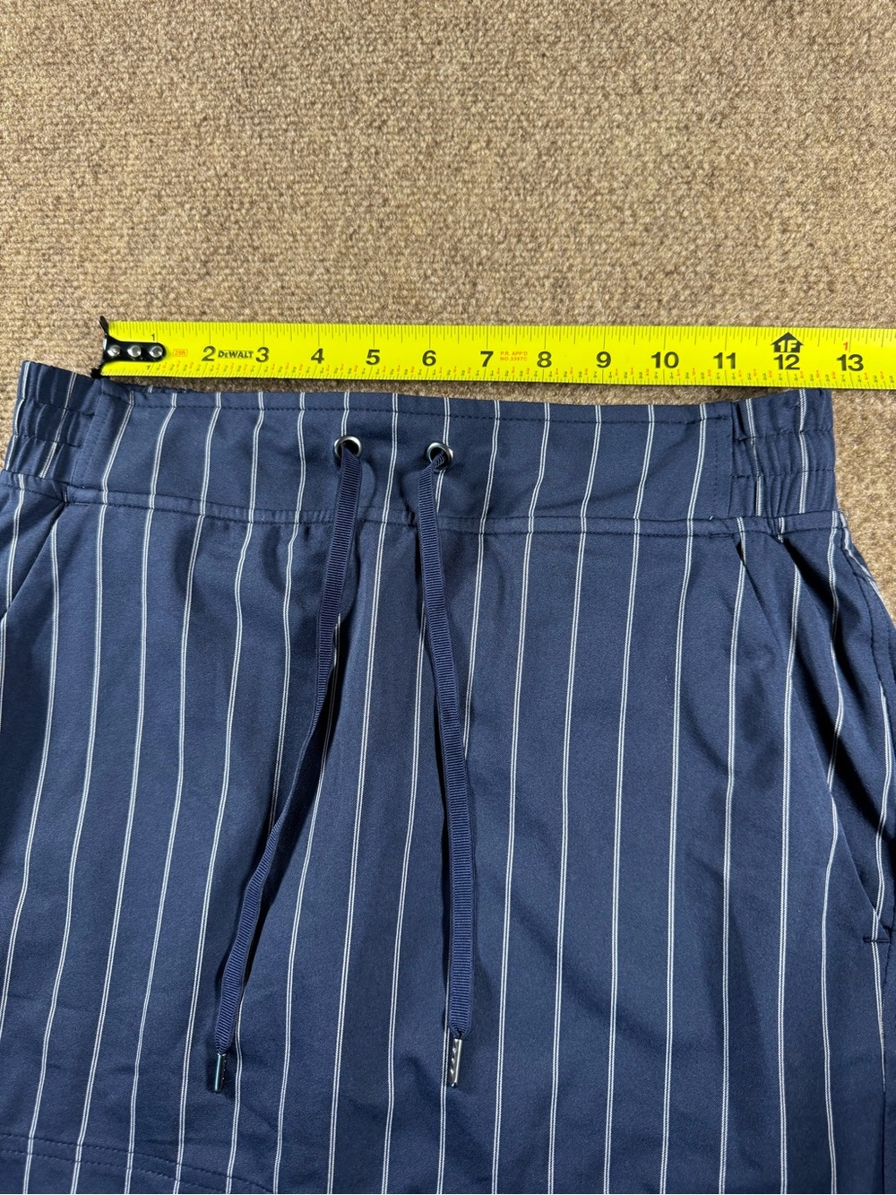 Midtown Striped Skort Navy Blue White Pin Striped Size 0 Women’s - Picture 6 of 11